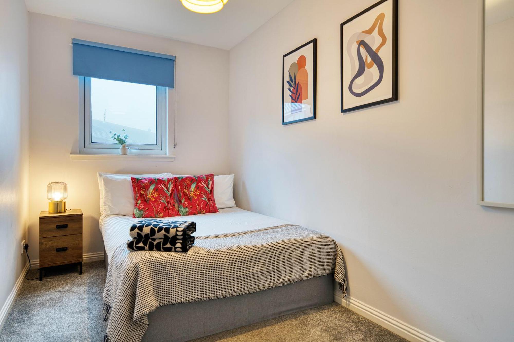 Апартаменти Modern 2 Bed Flat With Free Parking Глазго Екстер'єр фото